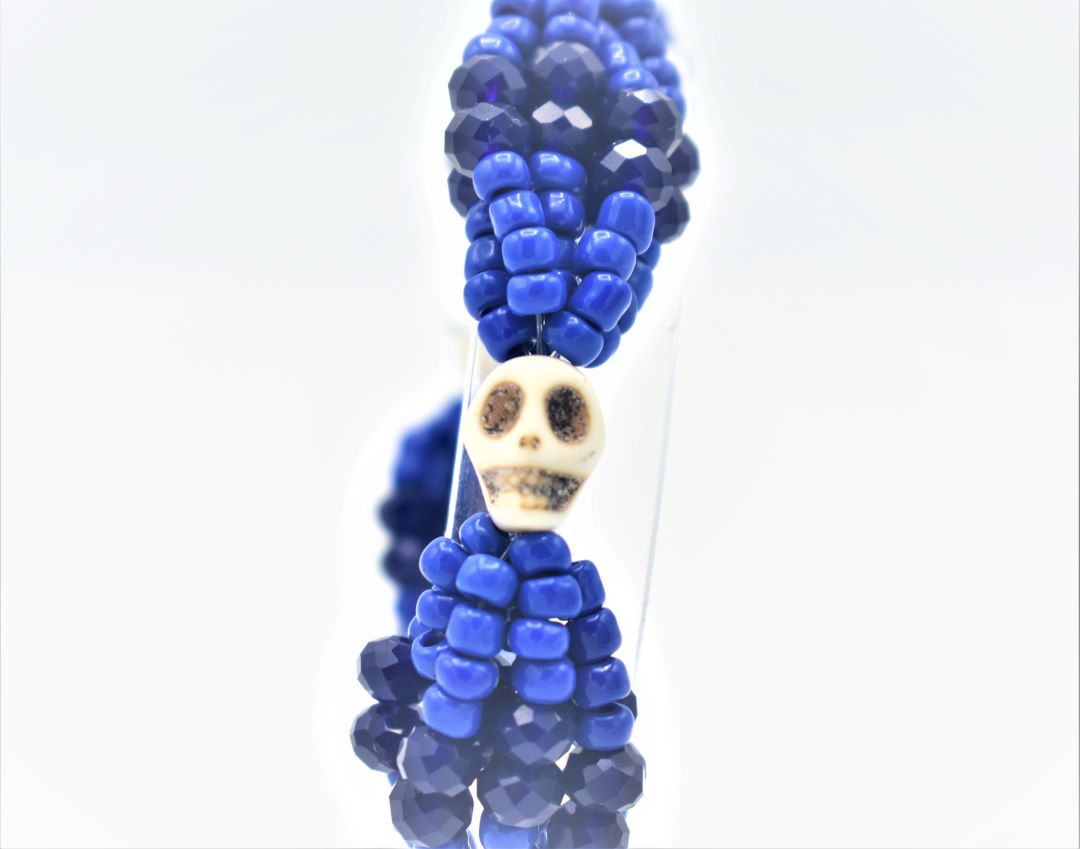 Six String Skulls