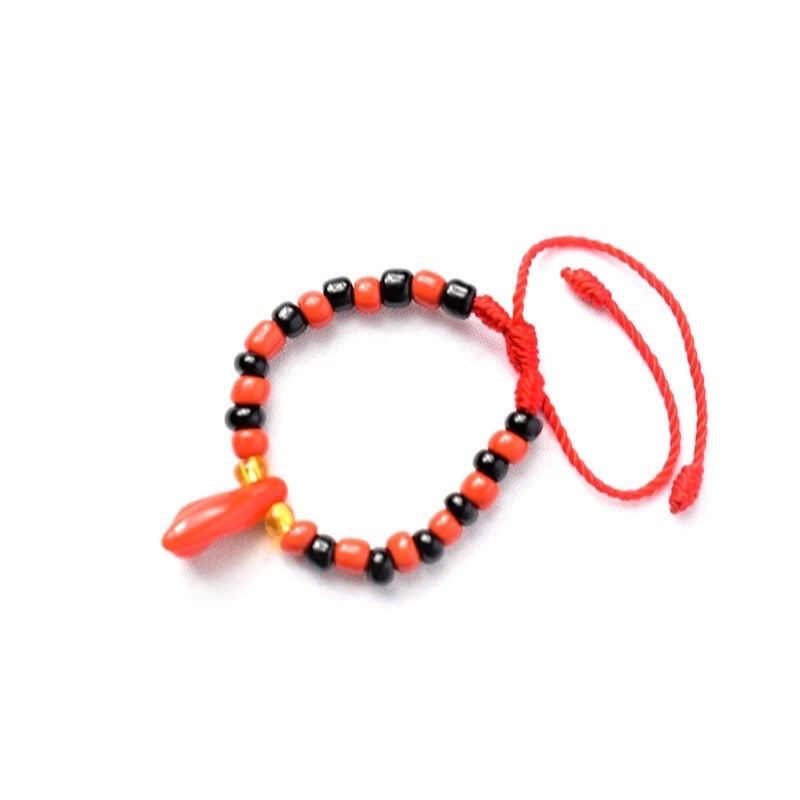 Red azabache